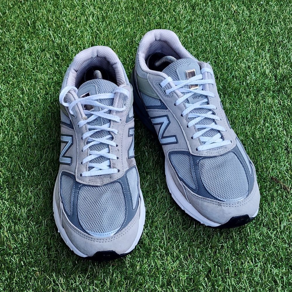 NEW BALANCE 990V5 - Mens Sneakers - SIZE 12D - Picture 2 of 9